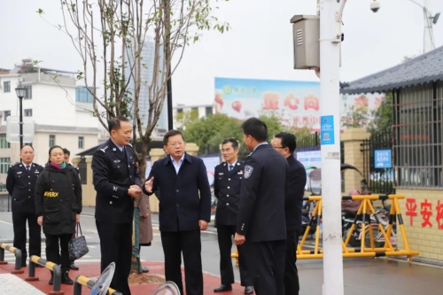 萍乡市公安局 警务报道 杨劲松在市公安局调研